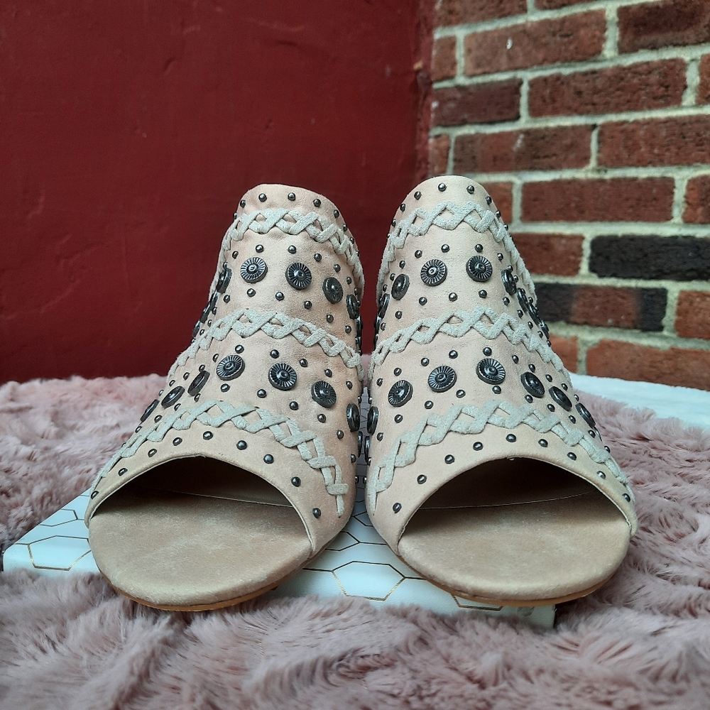 Coconuts Dream Big Studded Embroidered Chunky Mules Heels Spring Summer NEW - Picture 5 of 10